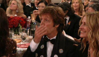 Illustration for article titled Acting & Reacting: Faces Of The Golden Globes